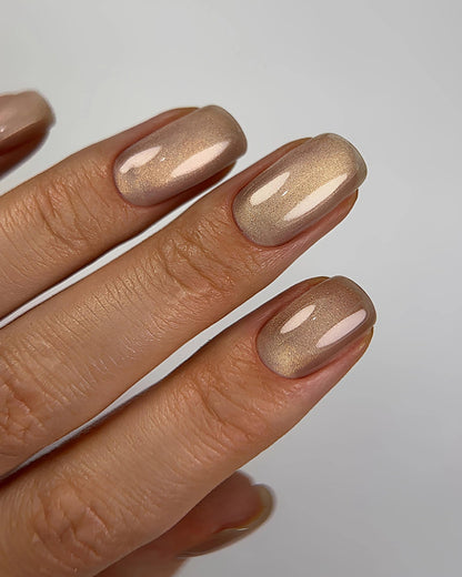 DARK Gel Polish Cat Eye 12