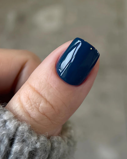 DARK Gel Polish 024