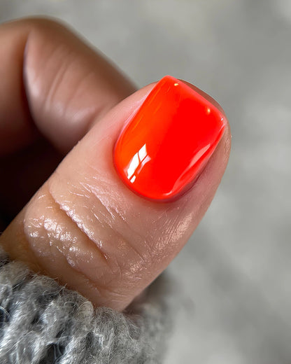DARK Gel Polish 105