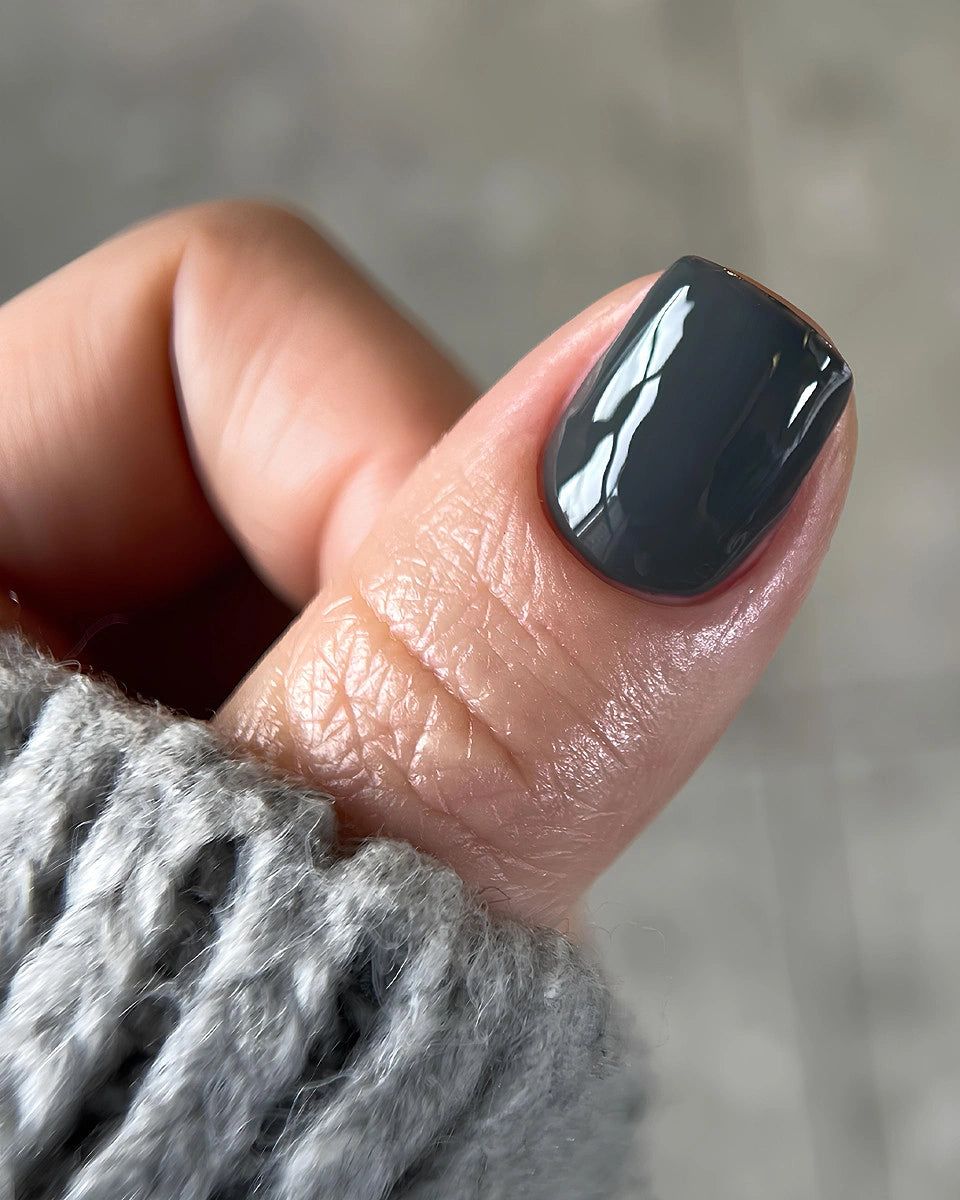 DARK Gel Polish 030